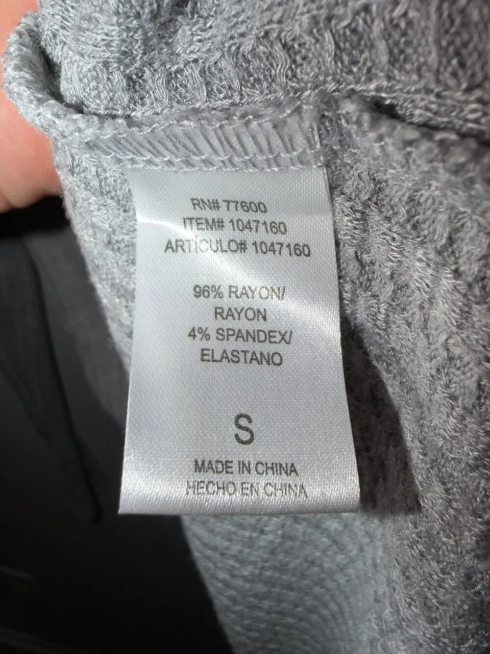 Chaser Gray Ribbed Long Sleeve Top Size S Scoop Neck Casual Basic Tee - Picture 6 of 7